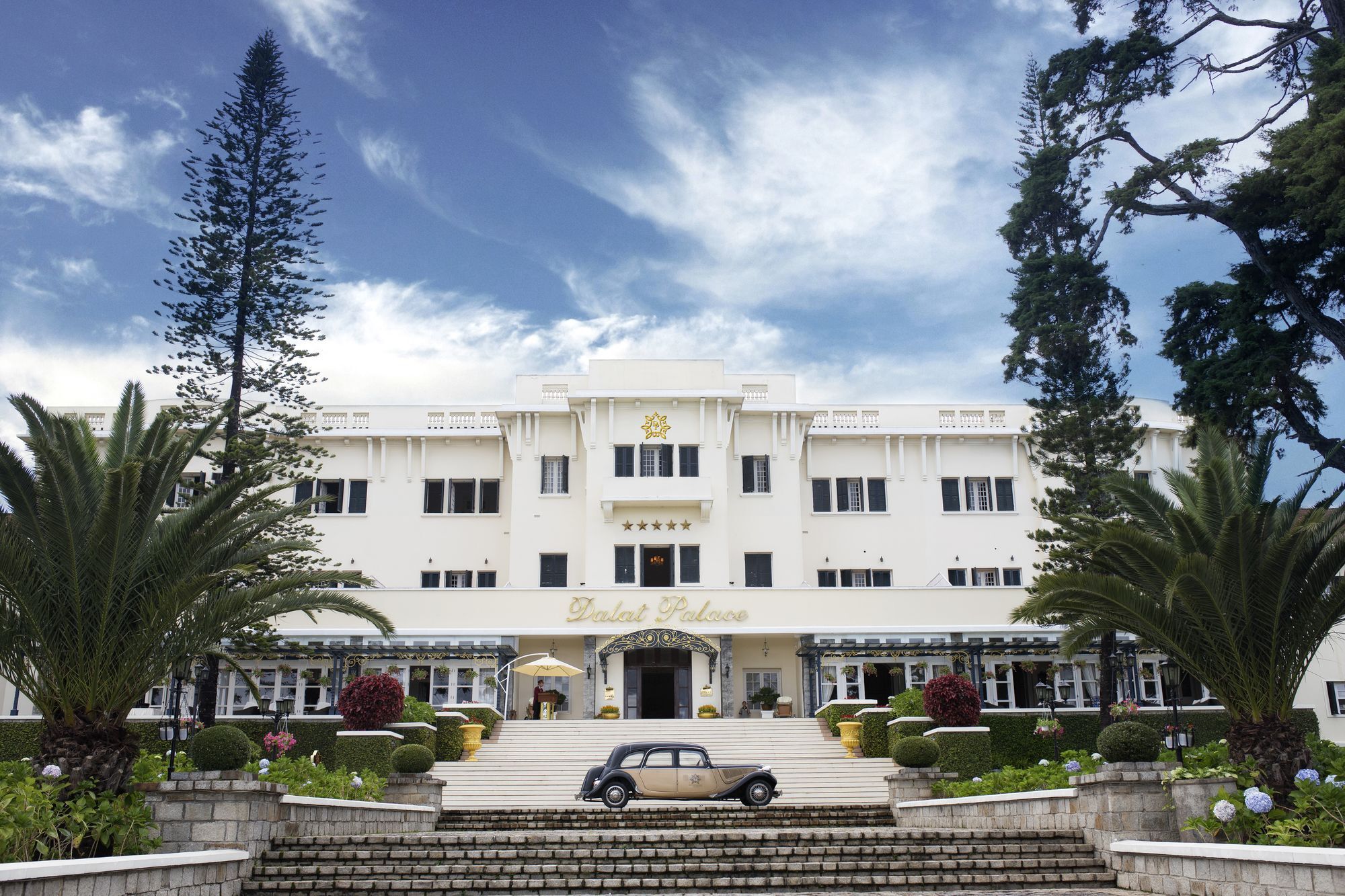 Dalat Palace Heritage Hotel Exterior photo